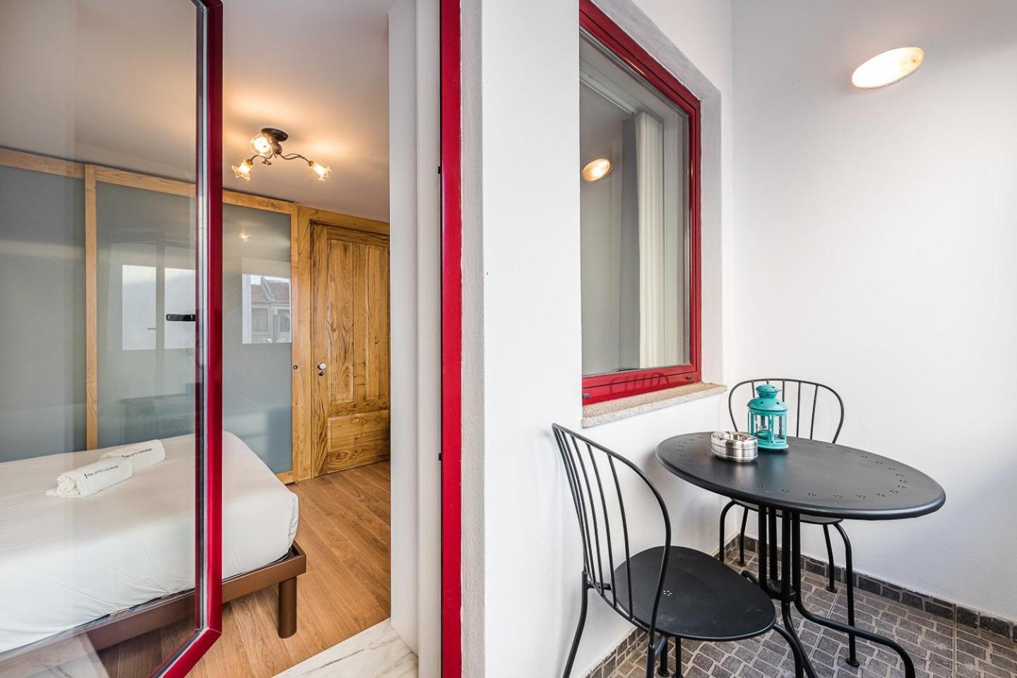 Guestready - Crayon Walls Apts Порто Екстериор снимка
