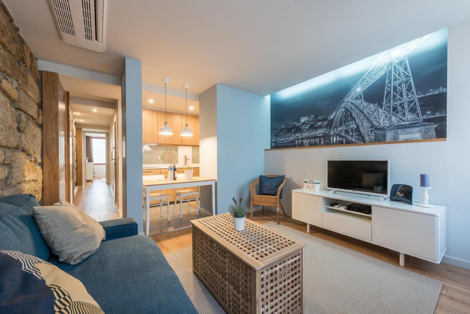 Guestready - Crayon Walls Apts Порто Екстериор снимка
